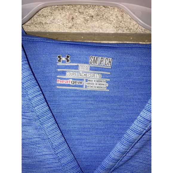 Under Armour Women's Pullover Size Small Hoodie Loose Heat Gear Blue - Picture 3 of 6